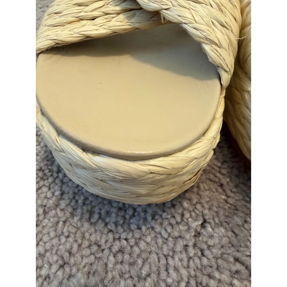 J/Slides NYC Womens 9 Beige Woven Straw Raffia Crisscross Platform Slide Sandals